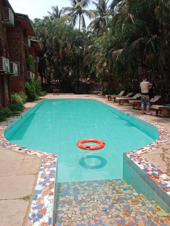 Sea Breeze Inn, Calangute Goa Dış mekan fotoğraf